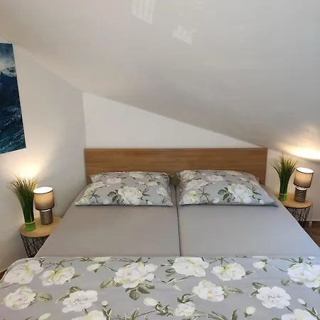 Wellness S Virivkou A Saunou Plzen